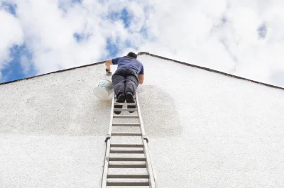 Peinture extérieure à l'Aiguillon-la-Presqu'île — façades et ravalement